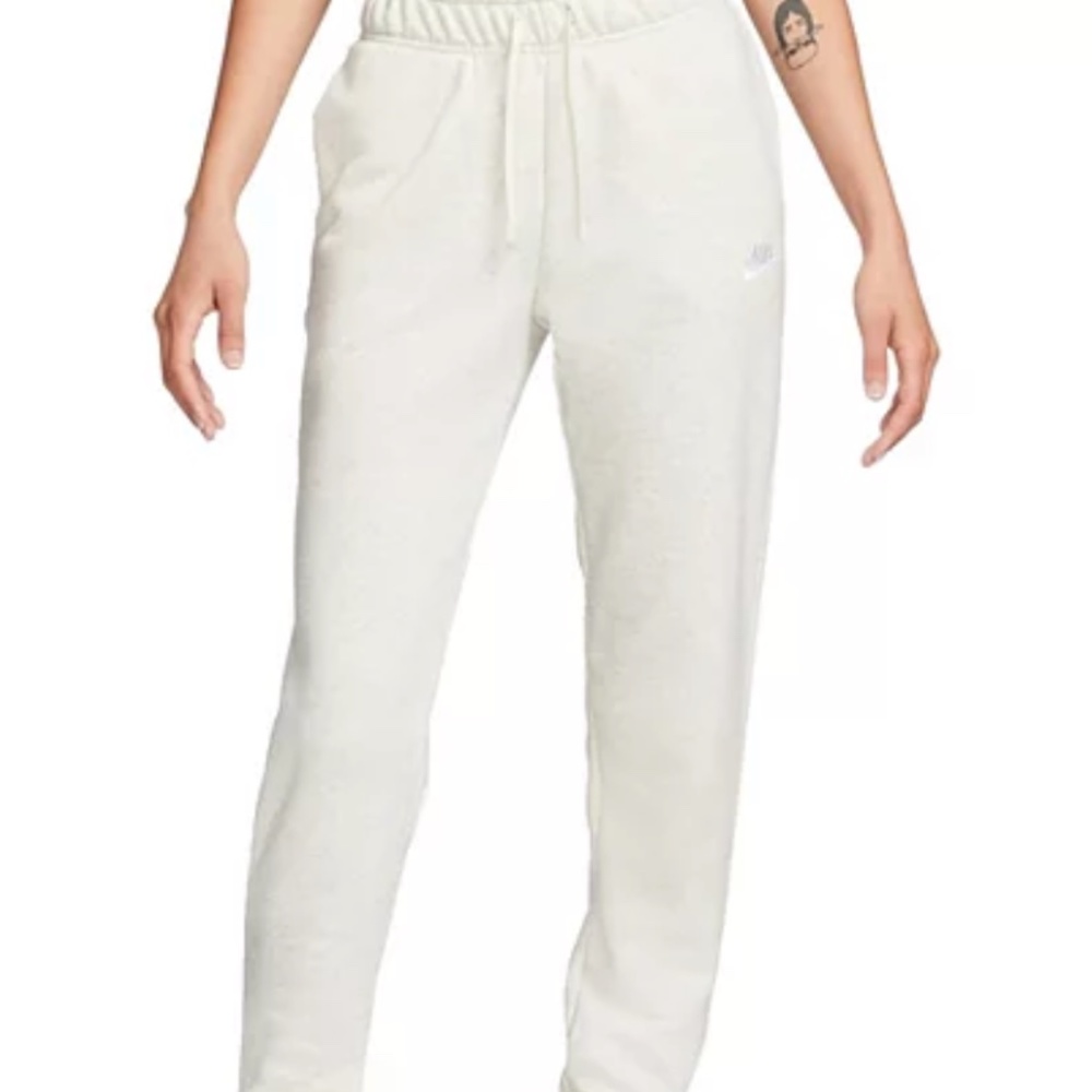Women's Nike Sportswear Club Fleece Midrise Joggers